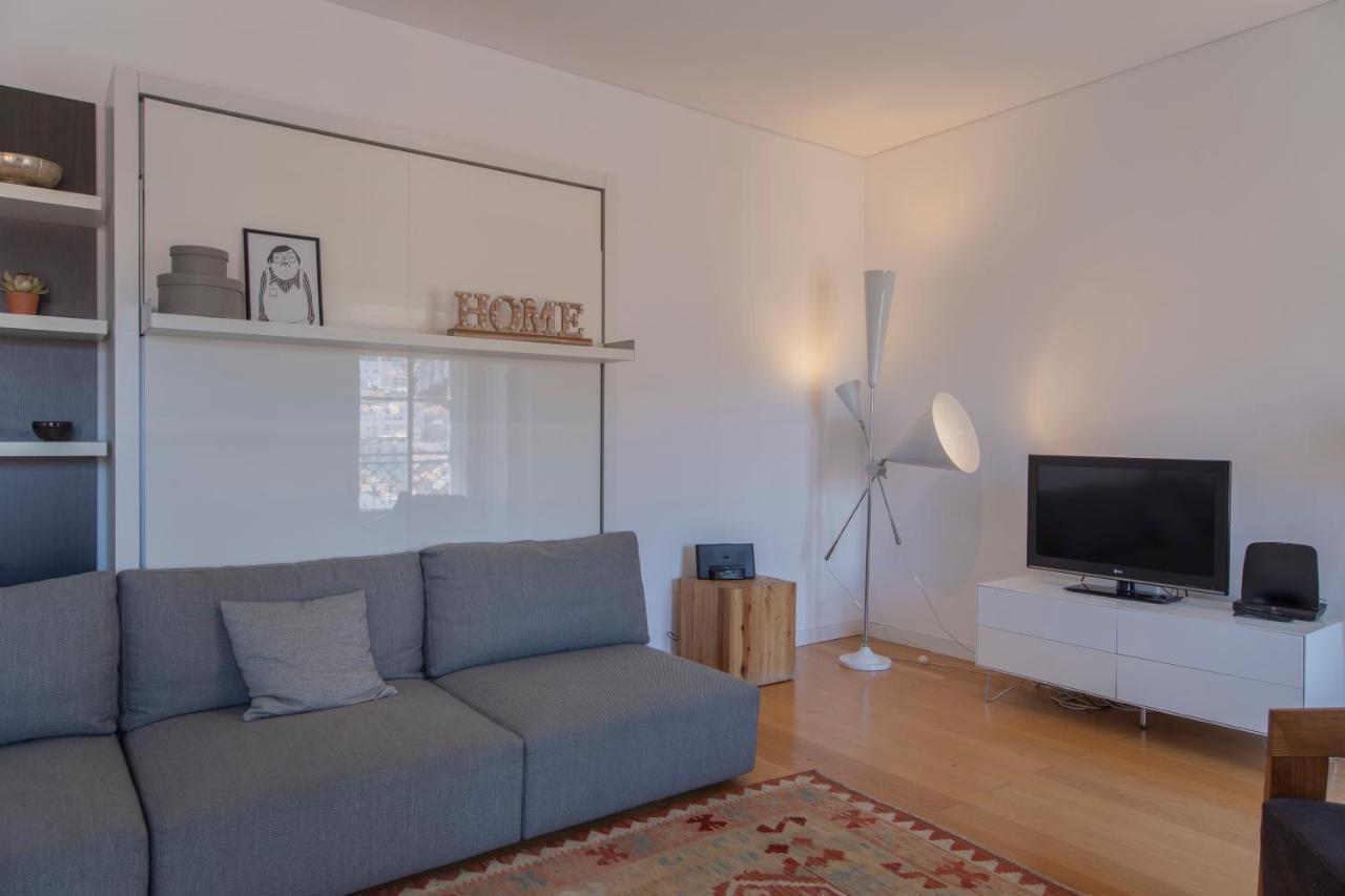 Downtown Apartment Santa Justa Lisbon Exterior photo