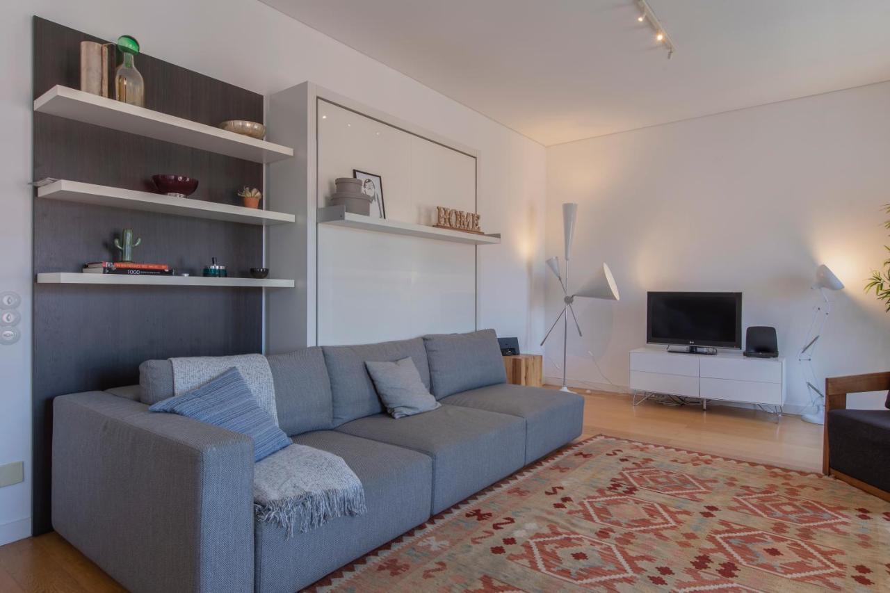 Downtown Apartment Santa Justa Lisbon Exterior photo